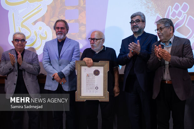 علیرضا داوودنژاد بدترین فیلمش هم «سینما» است؛ وجه اشتراک با آوینی